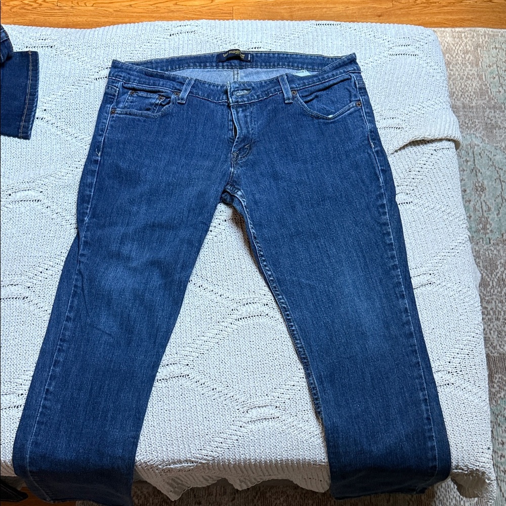 Levi's Women's Straight Leg Jeans in Blue